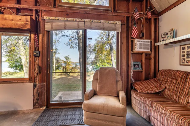 $529,900 | 37084 Hackberry Point Road, Richville, MN 56576