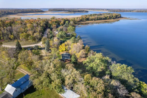 $529,900 | 37084 Hackberry Point Road, Richville, MN 56576