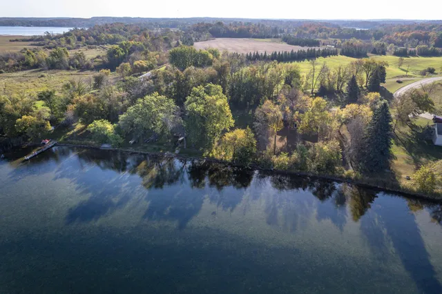 $529,900 | 37084 Hackberry Point Road, Richville, MN 56576