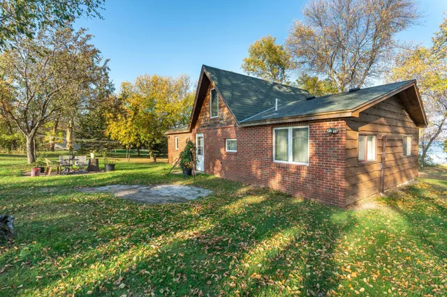 $529,900 | 37084 Hackberry Point Road, Richville, MN 56576