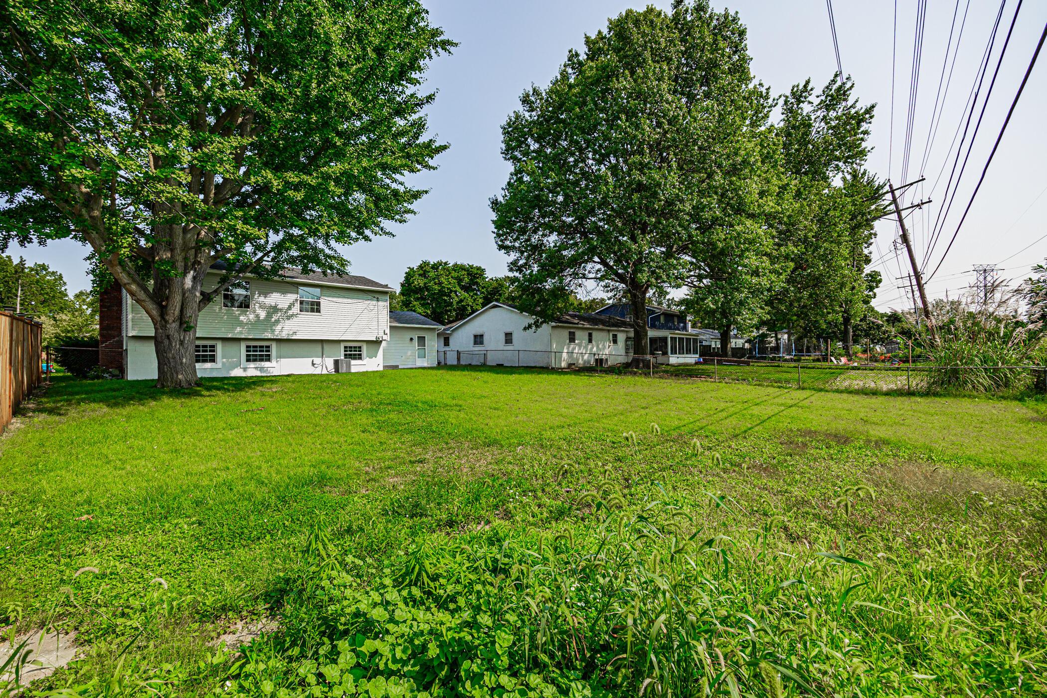 1717 Norma Road Columbus, OH 43229 - Photo 13 of 58 1717 Norma Rd 017