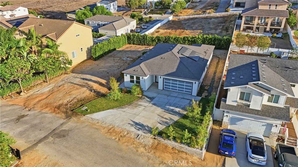 13063 Via Alia Riverside, CA 92503 - Photo 6 of 38 Gallery Image 6