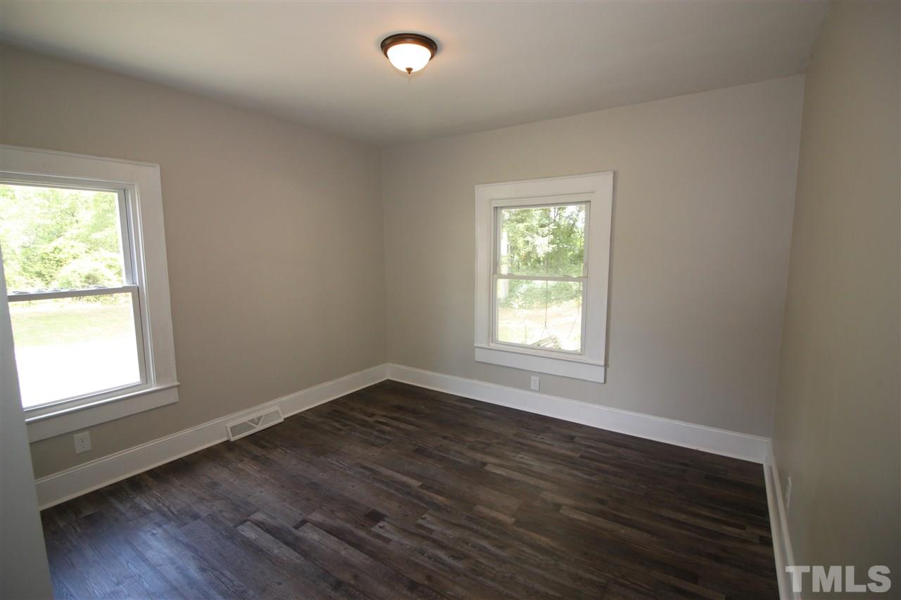 115 Robindale Road Gastonia, NC 28056 - Photo 7 of 26 Gallery Image 7