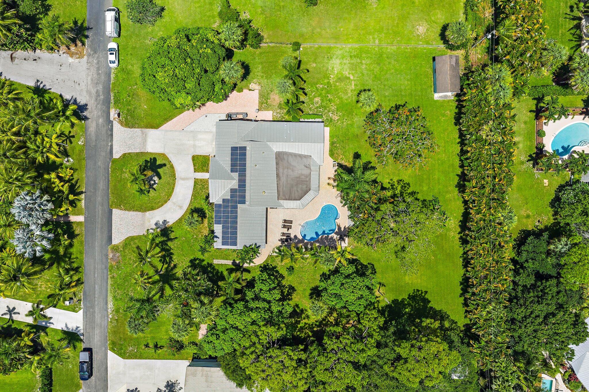 5501 Old Fort Jupiter Road Jupiter, FL 33458 - Photo 2 of 42 010-5501OldFortJupiterRoad-Jupiter-FL-33