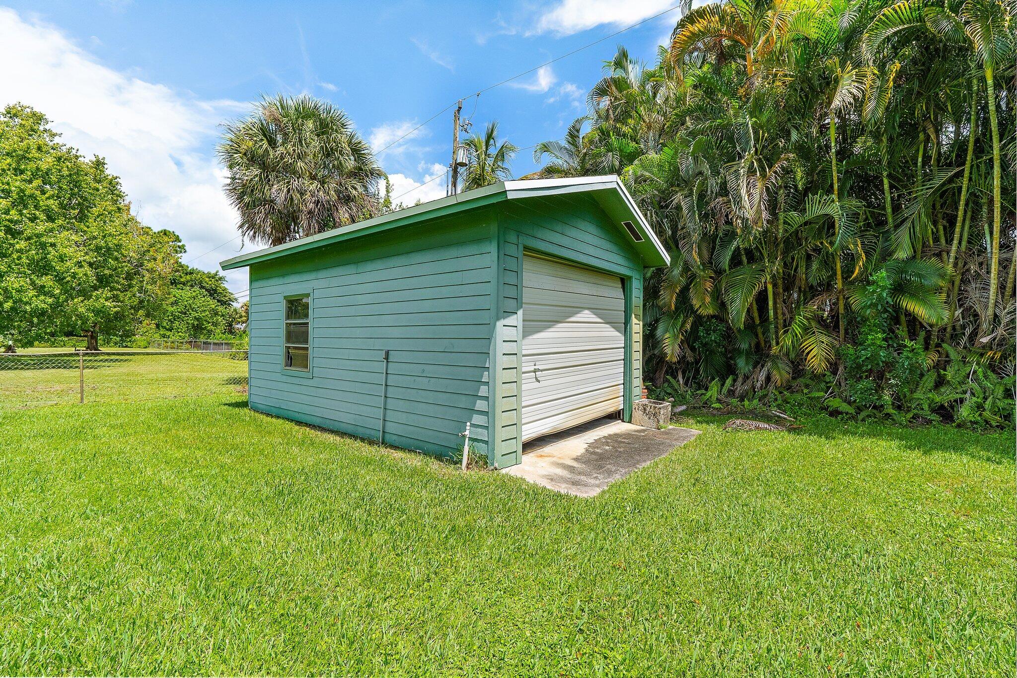 5501 Old Fort Jupiter Road Jupiter, FL 33458 - Photo 36 of 42 1 car detached garage