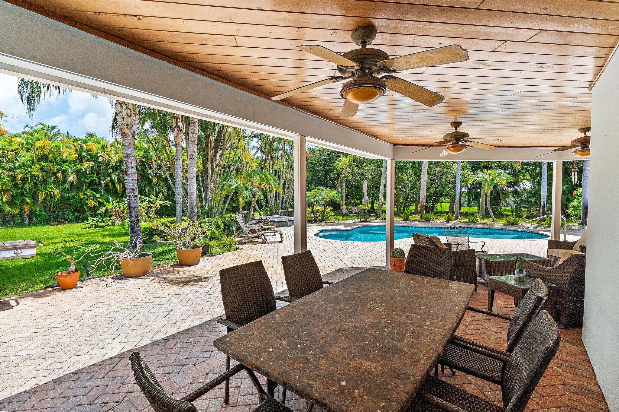5501 Old Fort Jupiter Road Jupiter, FL 33458 - Photo 8 of 42 024-5501OldFortJupiterRoad-Jupiter-FL-33