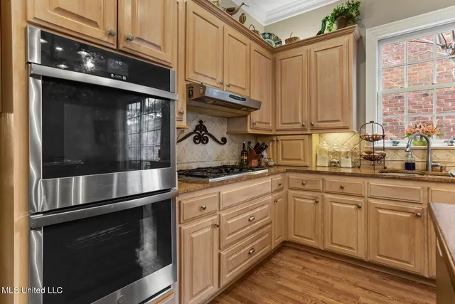 $669,000 | 450 St Andrews Drive, Jackson, MS 39211