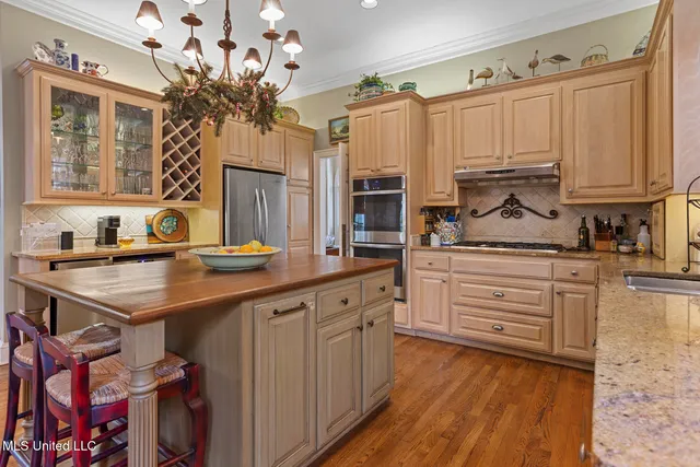 $669,000 | 450 St Andrews Drive, Jackson, MS 39211