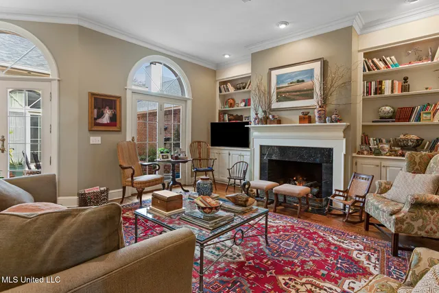 $669,000 | 450 St Andrews Drive, Jackson, MS 39211