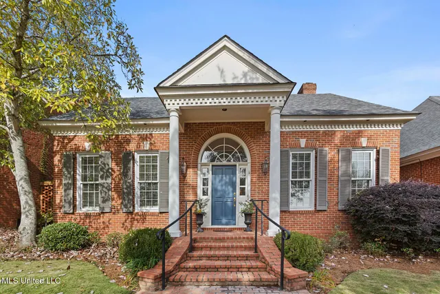 $669,000 | 450 St Andrews Drive, Jackson, MS 39211