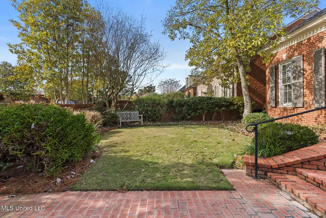 $669,000 | 450 St Andrews Drive, Jackson, MS 39211