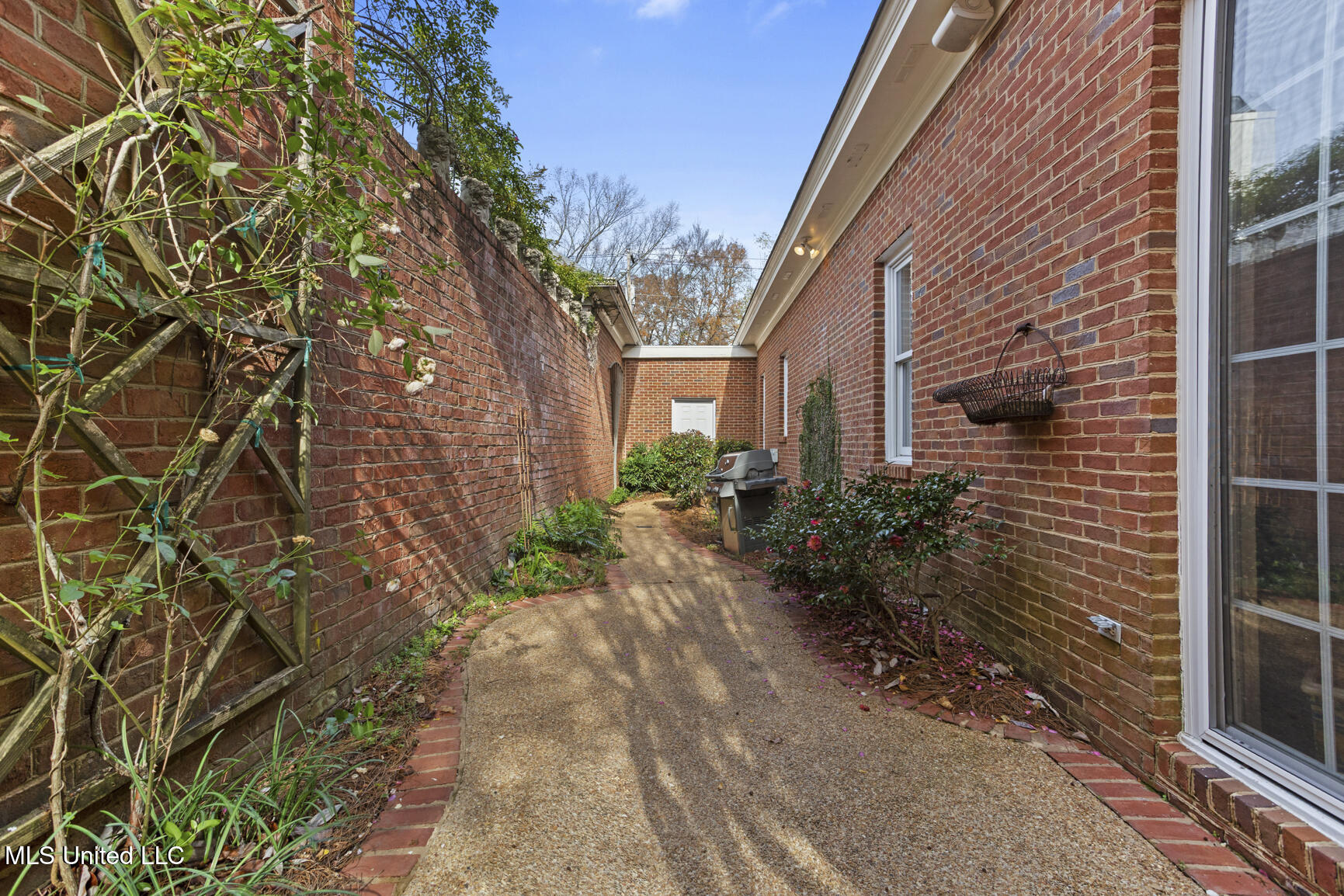 450 St Andrews Drive Jackson, MS 39211 - Photo 33 of 40 450 St Andrews-32