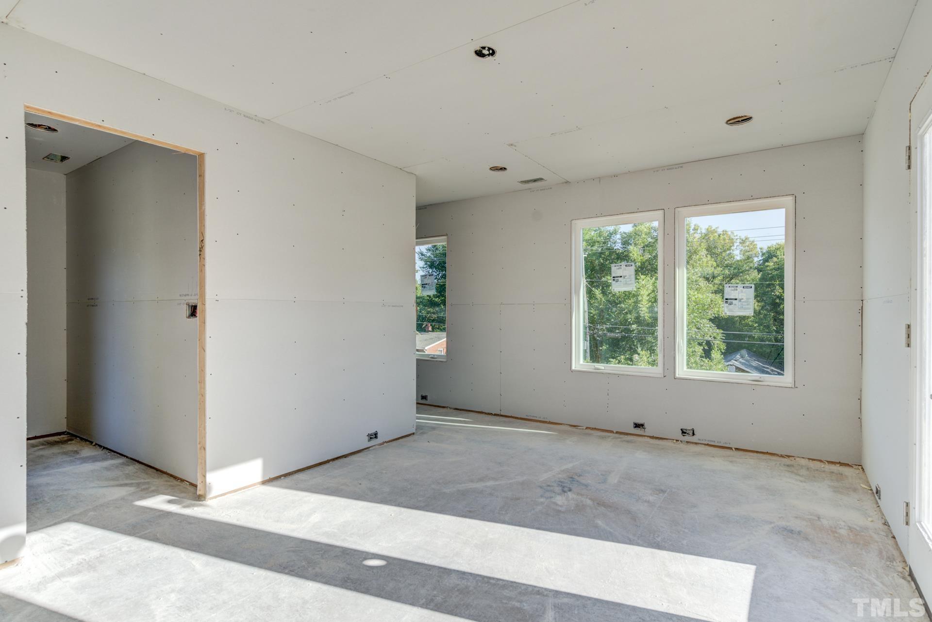 1119 Holmes Street Raleigh, NC 27601 - Photo 14 of 35 Gallery Image 14