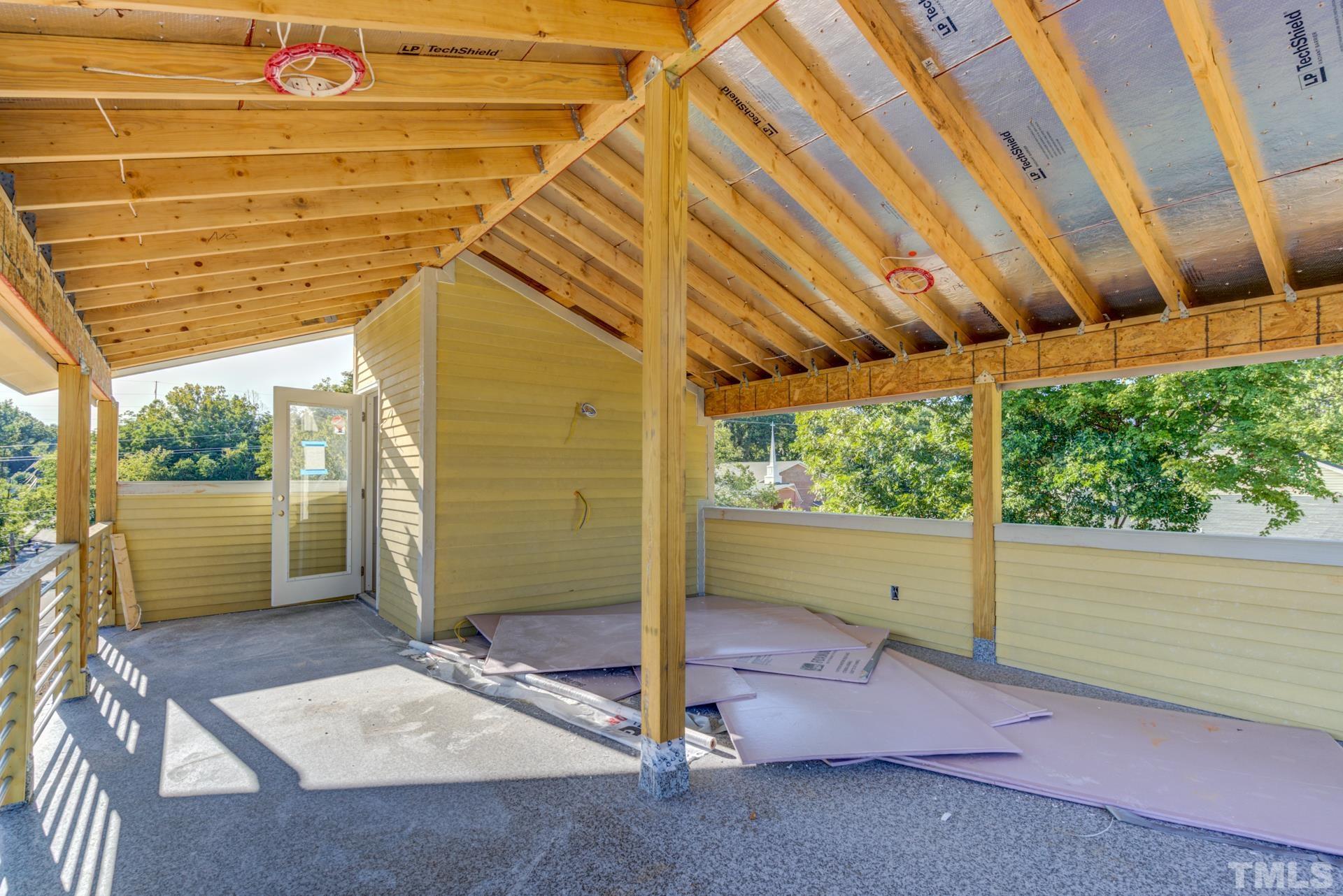 1119 Holmes Street Raleigh, NC 27601 - Photo 4 of 35 Gallery Image 4