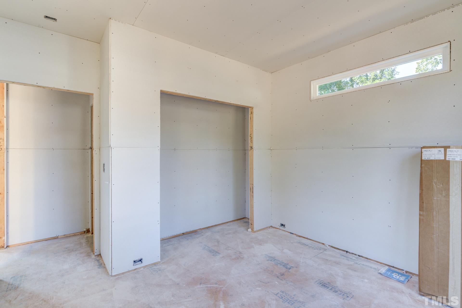 1119 Holmes Street Raleigh, NC 27601 - Photo 10 of 35 Gallery Image 10