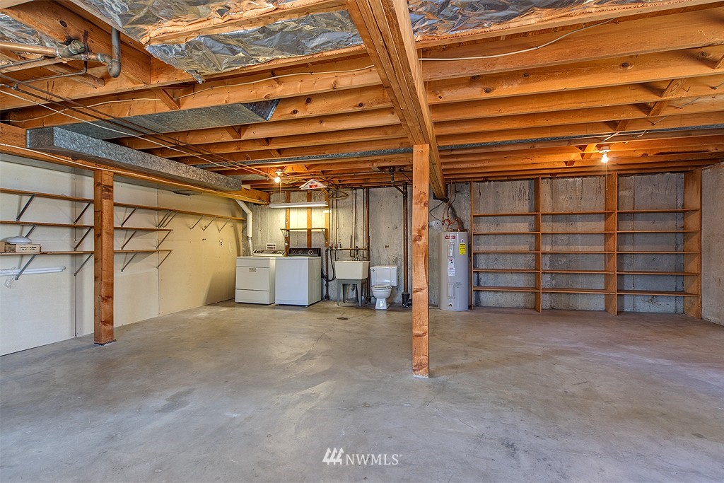 10505 Northeast 195th Street Bothell, WA 98011 - Photo 14 of 19 Gallery Image 14