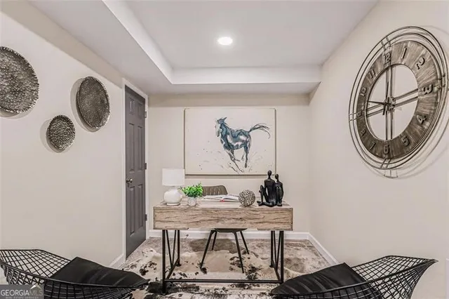 en empty room with windows