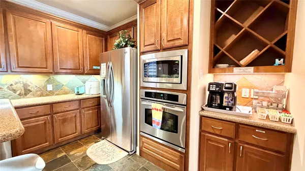 $4,700 | 1013 Gross Street, Houston, TX 77019