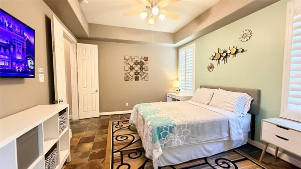 $4,700 | 1013 Gross Street, Houston, TX 77019