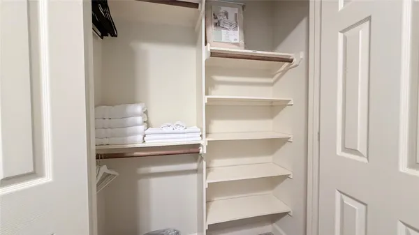 $4,700 | 1013 Gross Street, Houston, TX 77019