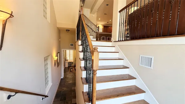 $4,700 | 1013 Gross Street, Houston, TX 77019