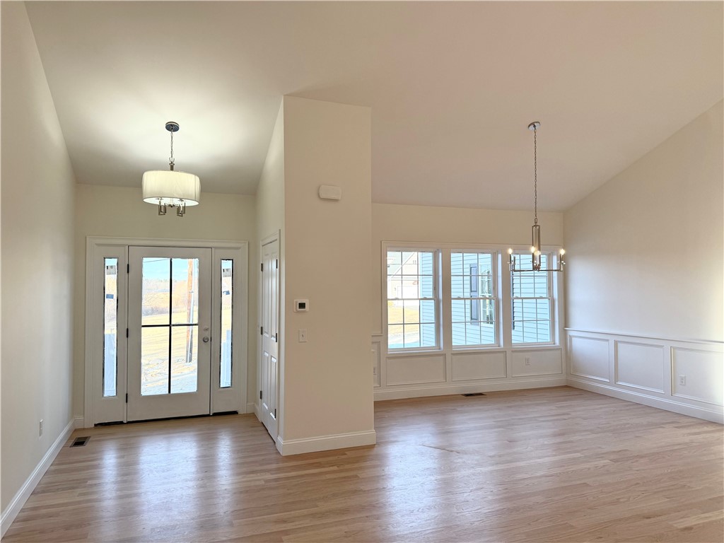 1346 Central Avenue Johnston, RI 02919 - Photo 9 of 18