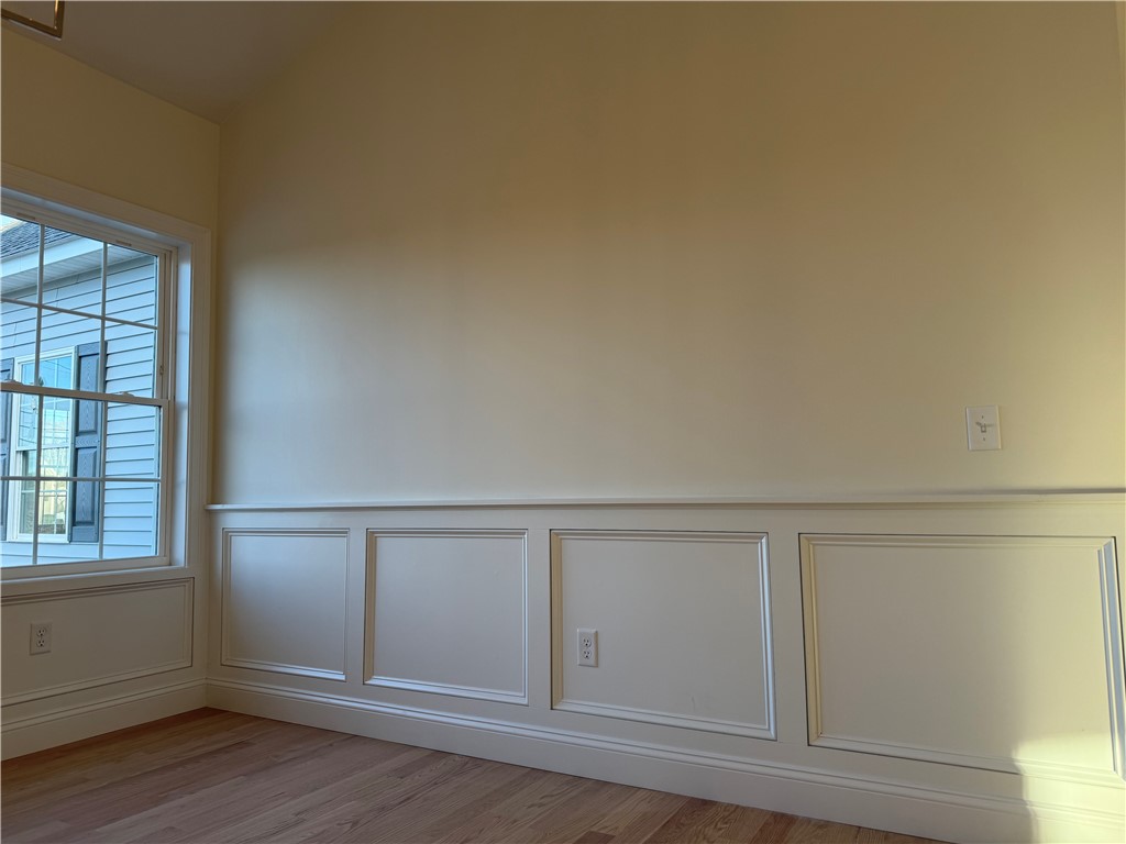 1346 Central Avenue Johnston, RI 02919 - Photo 10 of 18