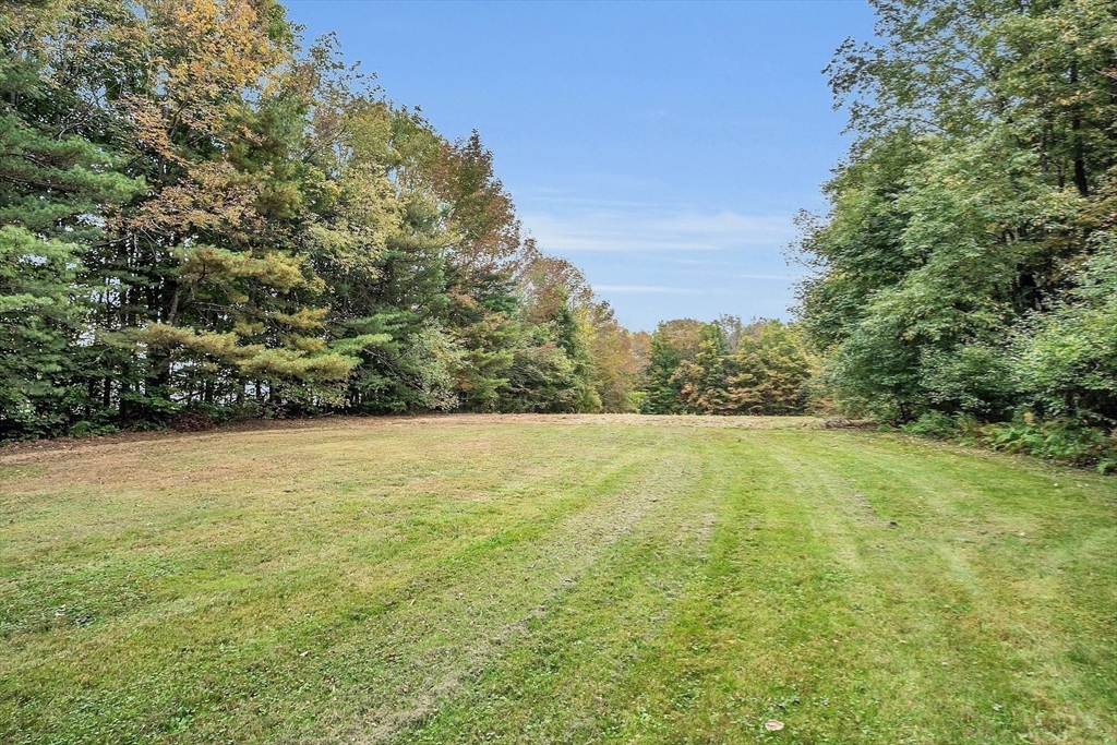 3107 Chestnut Hill Avenue Athol, MA 01331 - Photo 11 of 40