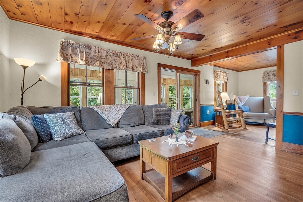 3107 Chestnut Hill Avenue Athol, MA 01331 - Photo 15 of 40