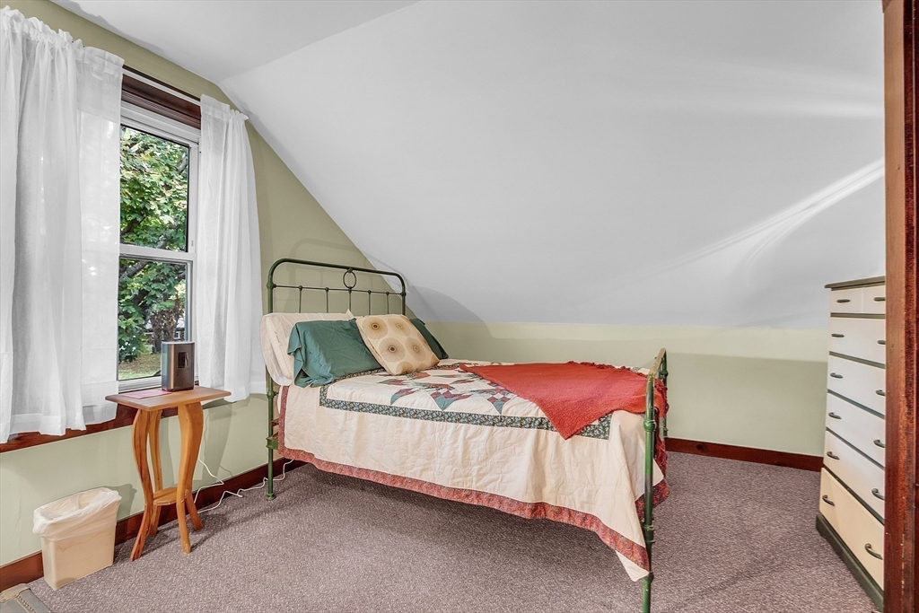 3107 Chestnut Hill Avenue Athol, MA 01331 - Photo 26 of 40