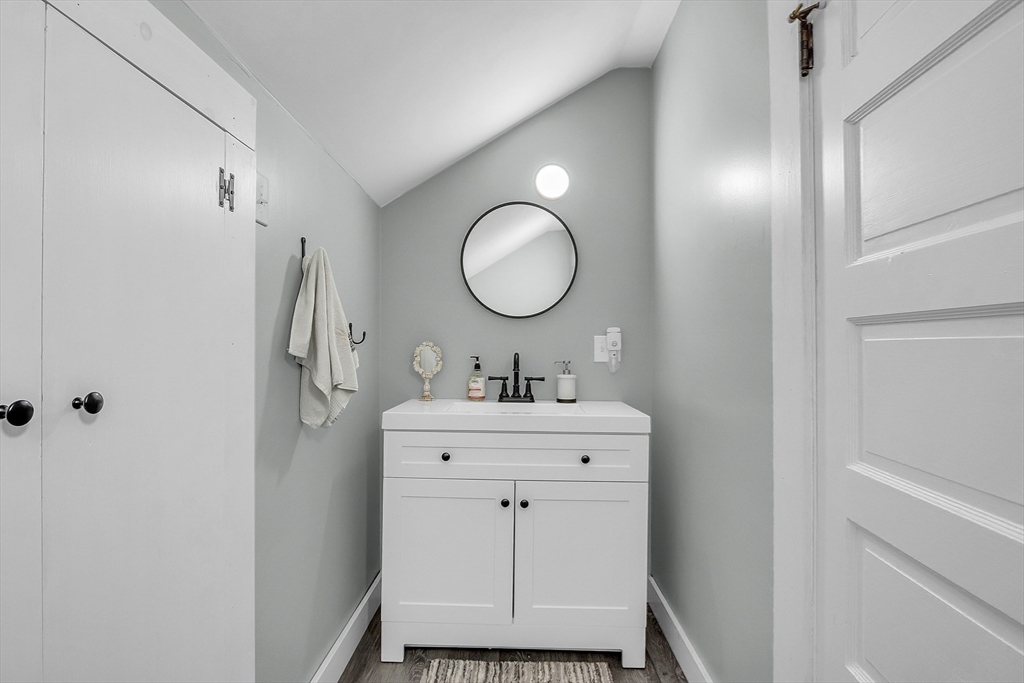3107 Chestnut Hill Avenue Athol, MA 01331 - Photo 28 of 40