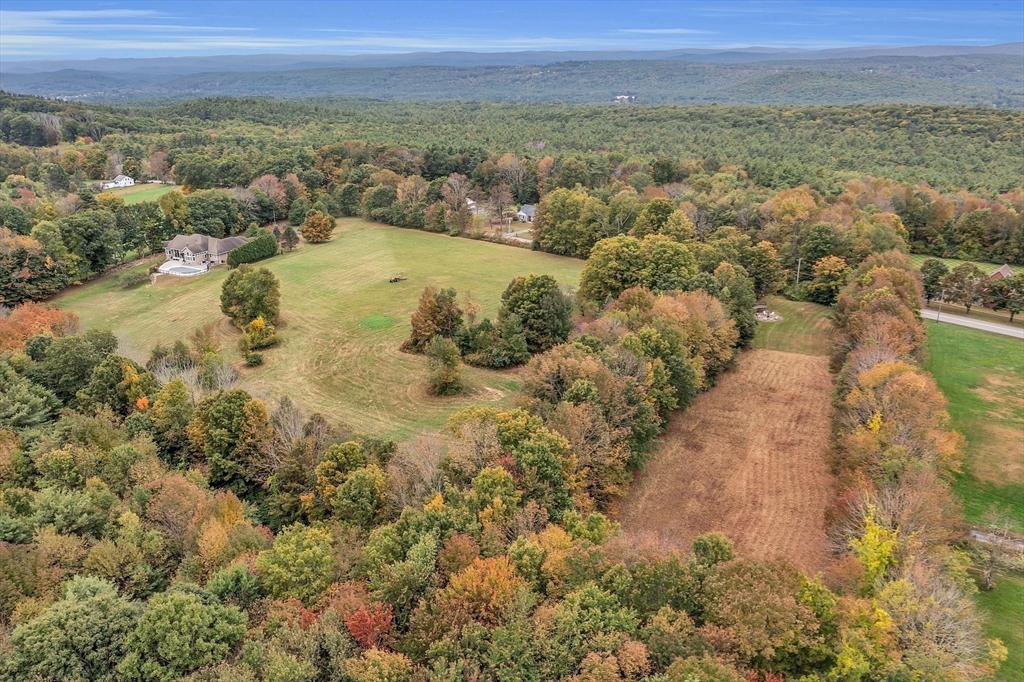 3107 Chestnut Hill Avenue Athol, MA 01331 - Photo 5 of 40