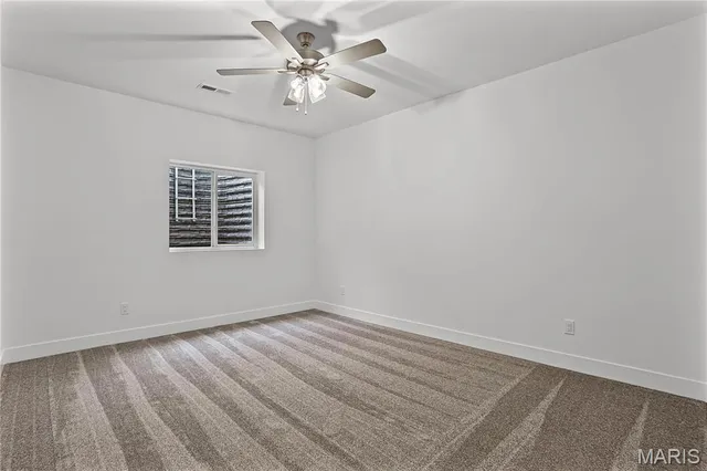 $499,900 | 404 Rumsfeld Drive, Troy, IL 62294