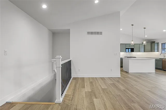 $499,900 | 404 Rumsfeld Drive, Troy, IL 62294