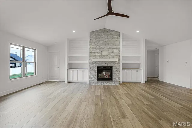 $499,900 | 404 Rumsfeld Drive, Troy, IL 62294