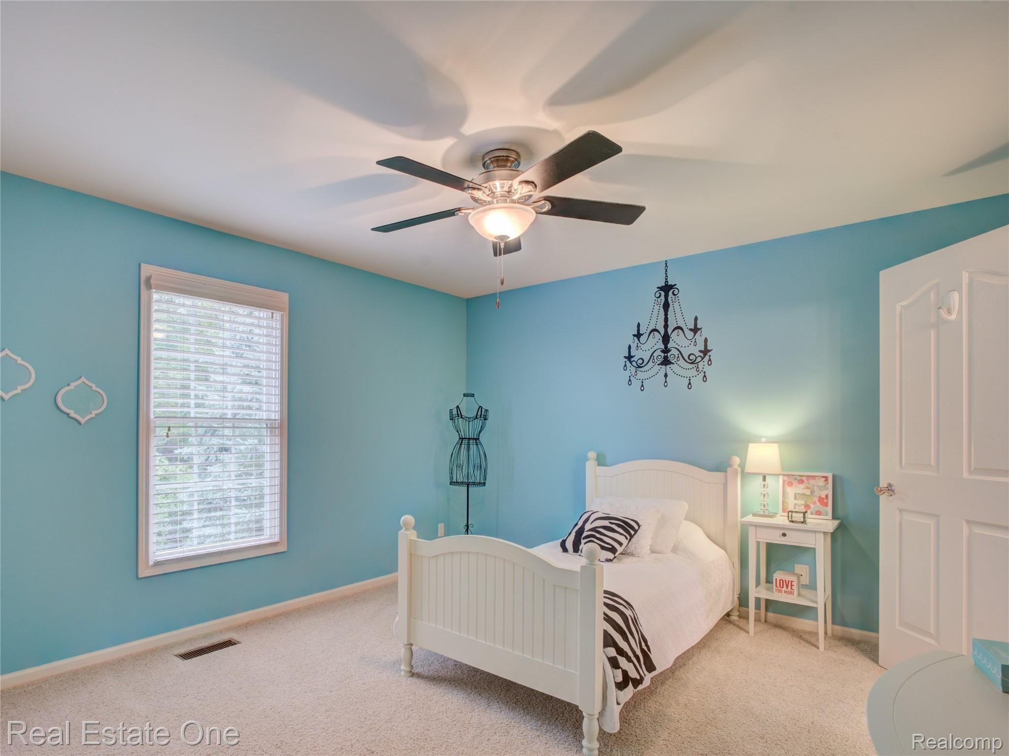 2400 Andover Boulevard Rochester, MI 48306 - Photo 36 of 48 37.jpg