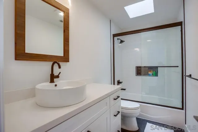 $759,900 | 2525 Woodlands Way, Oceanside, CA 92054