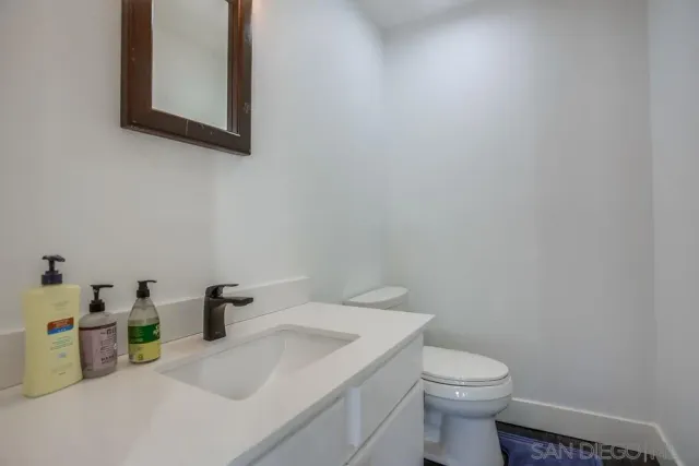 $759,900 | 2525 Woodlands Way, Oceanside, CA 92054