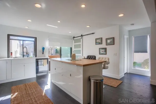 $759,900 | 2525 Woodlands Way, Oceanside, CA 92054