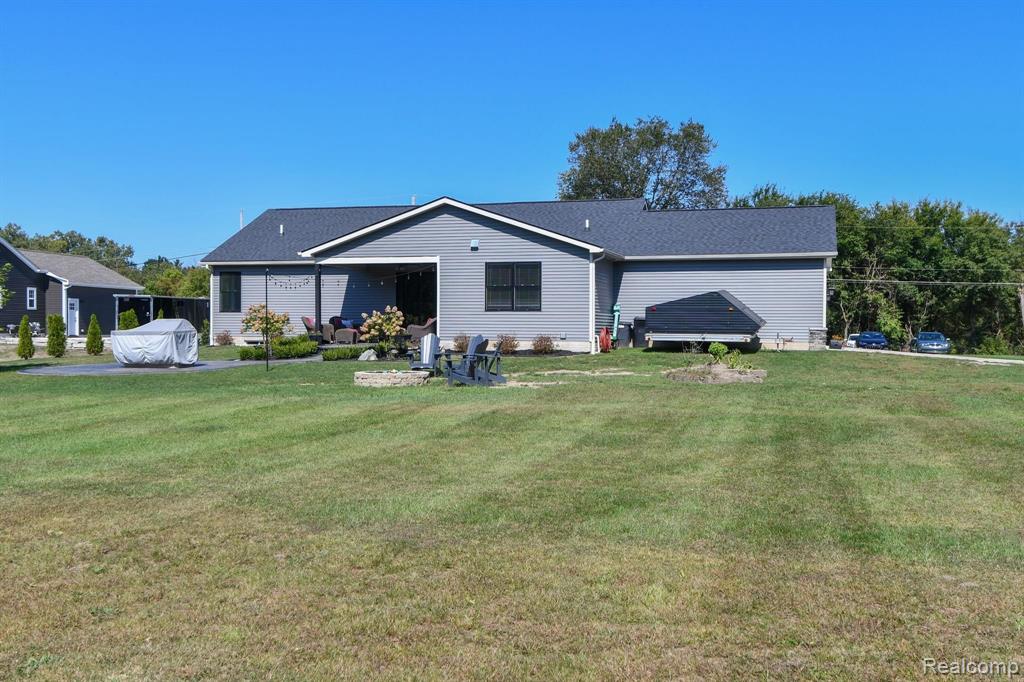 10122 Bennett Lake Road Fenton, MI 48430 - Photo 52 of 56