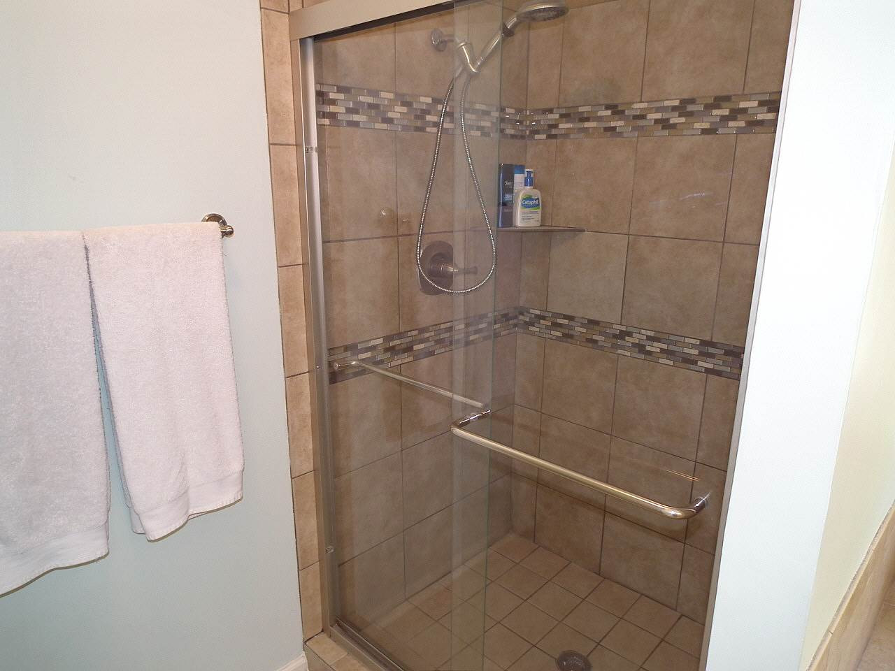 7016 Edgeview Court Raleigh, NC 27613 - Photo 13 of 25 Photo 13