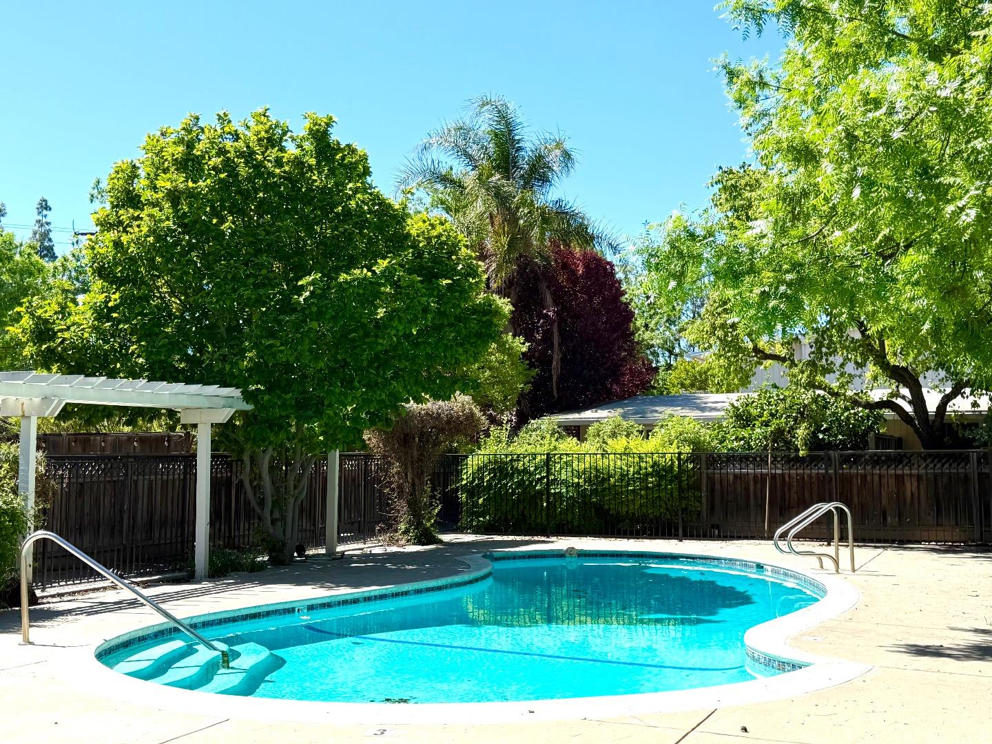 845 Division Street, Unit D Pleasanton, CA 94566 - Photo 3 of 34