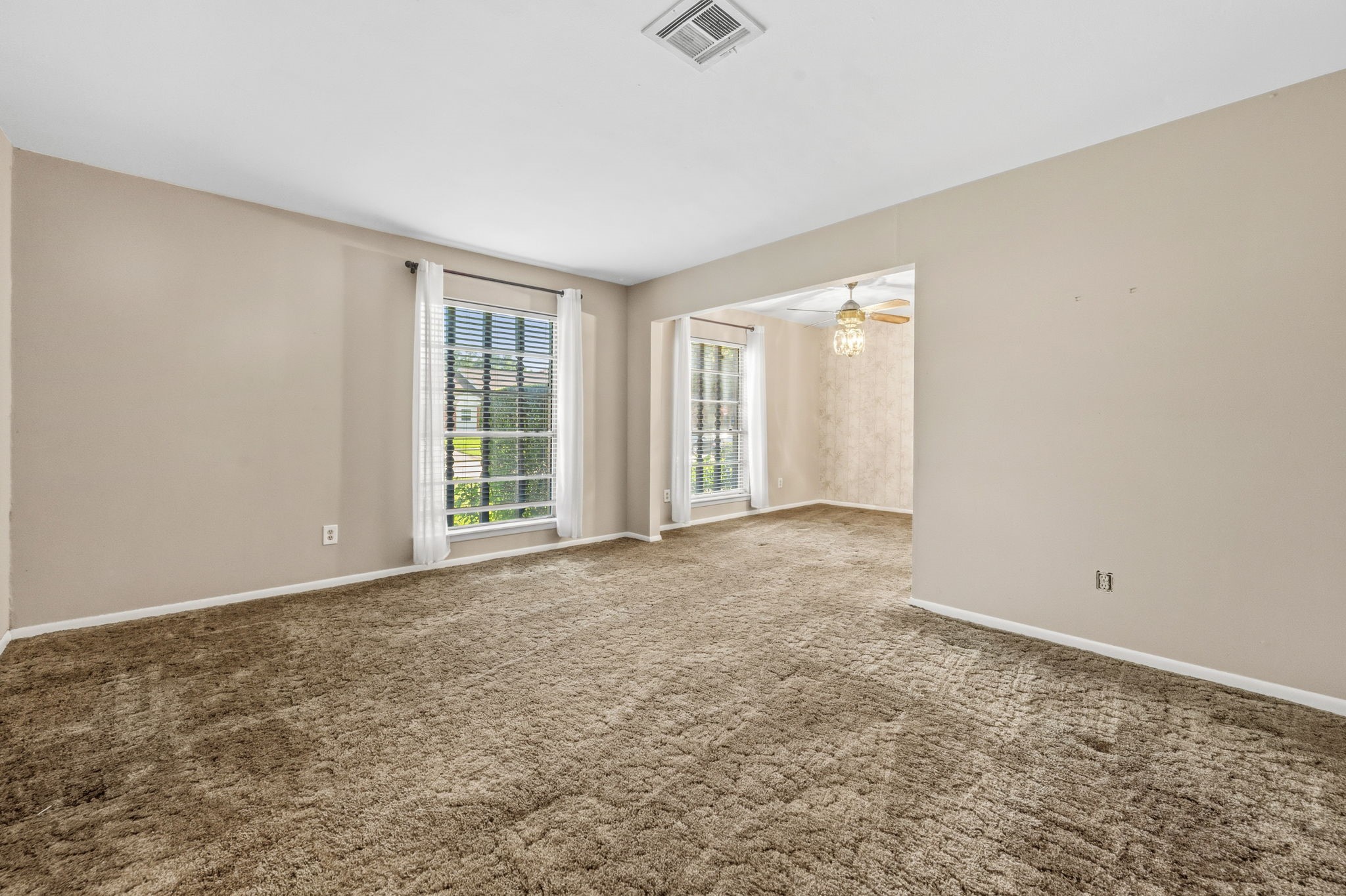 8834 Sandstone Road Houston, TX 77036 - Photo 14 of 31