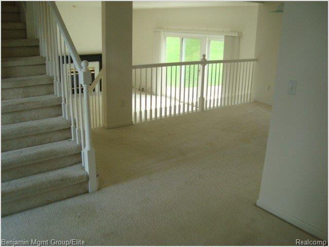 38 Eagle Ridge Road Lake Orion, MI 48360 - Photo 8 of 8 open floor plan