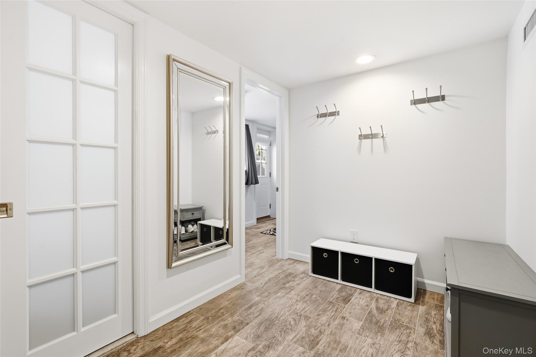 15 Elm Hill Drive Rye Brook, NY 10573 - Photo 18 of 30 Mudroom