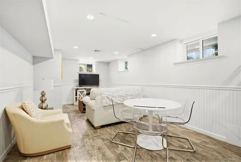 $1,250,000 | 15 Elm Hill Drive, Rye Brook, NY 10573