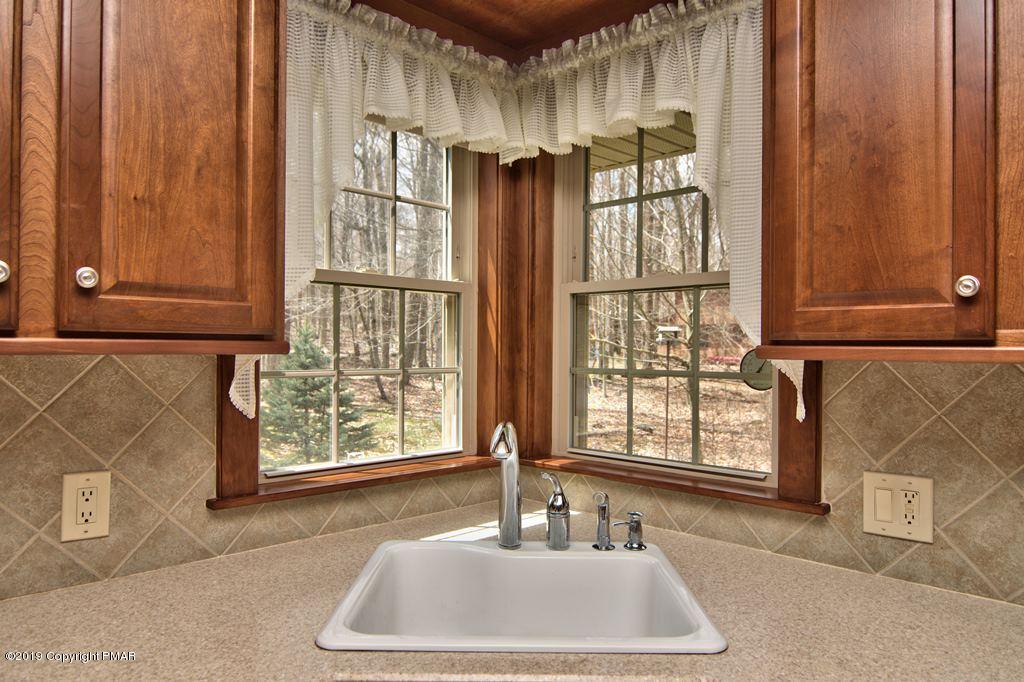 295 Selig Road Pocono Lake, PA 18347 - Photo 19 of 81 Rubes 19