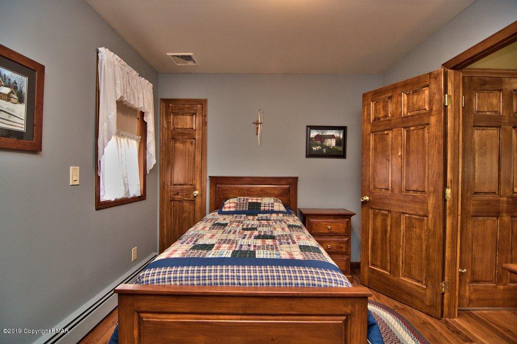 295 Selig Road Pocono Lake, PA 18347 - Photo 39 of 81 Rubes 39