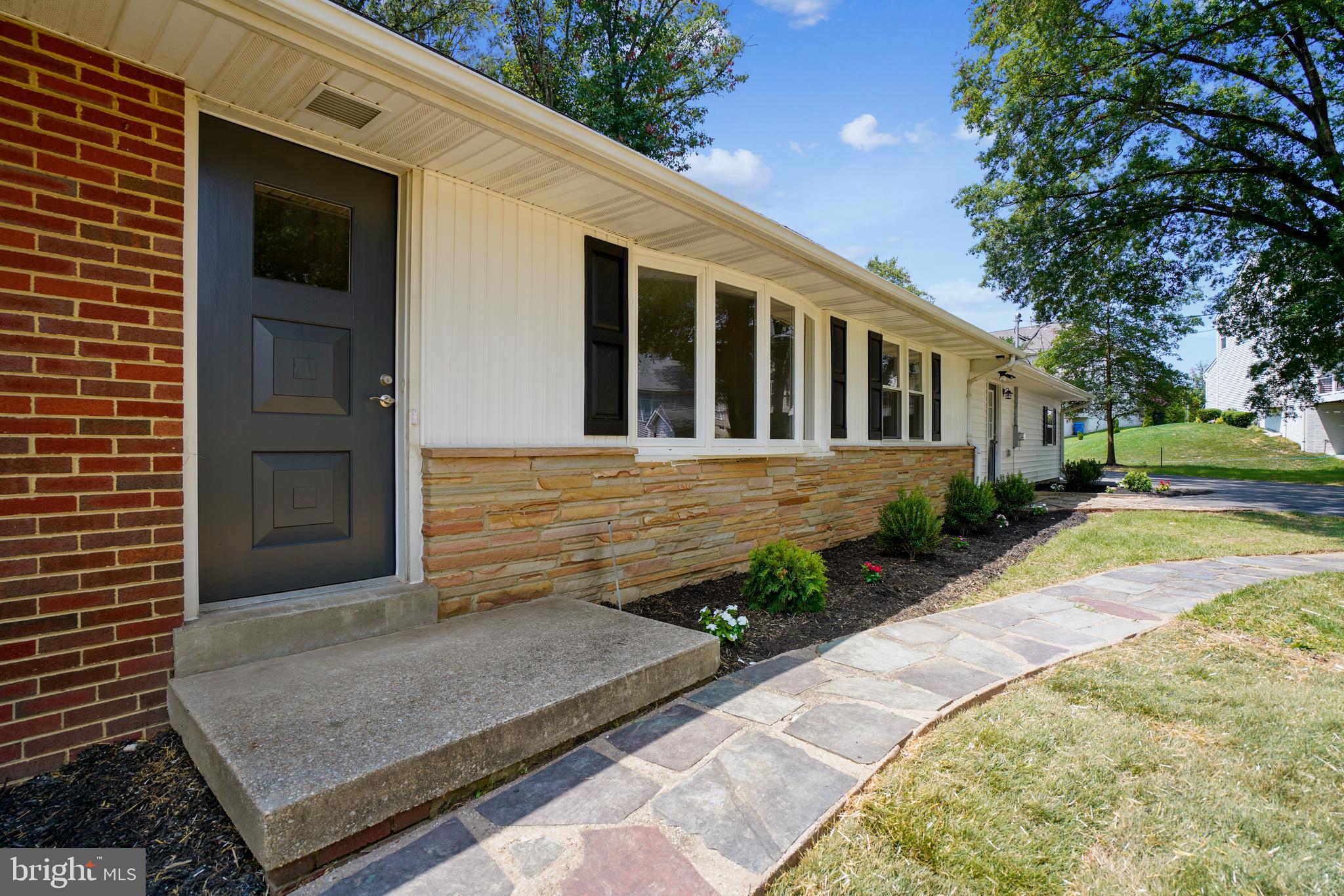 2923 Marlow Road Silver Spring, MD 20904 - Photo 2 of 32