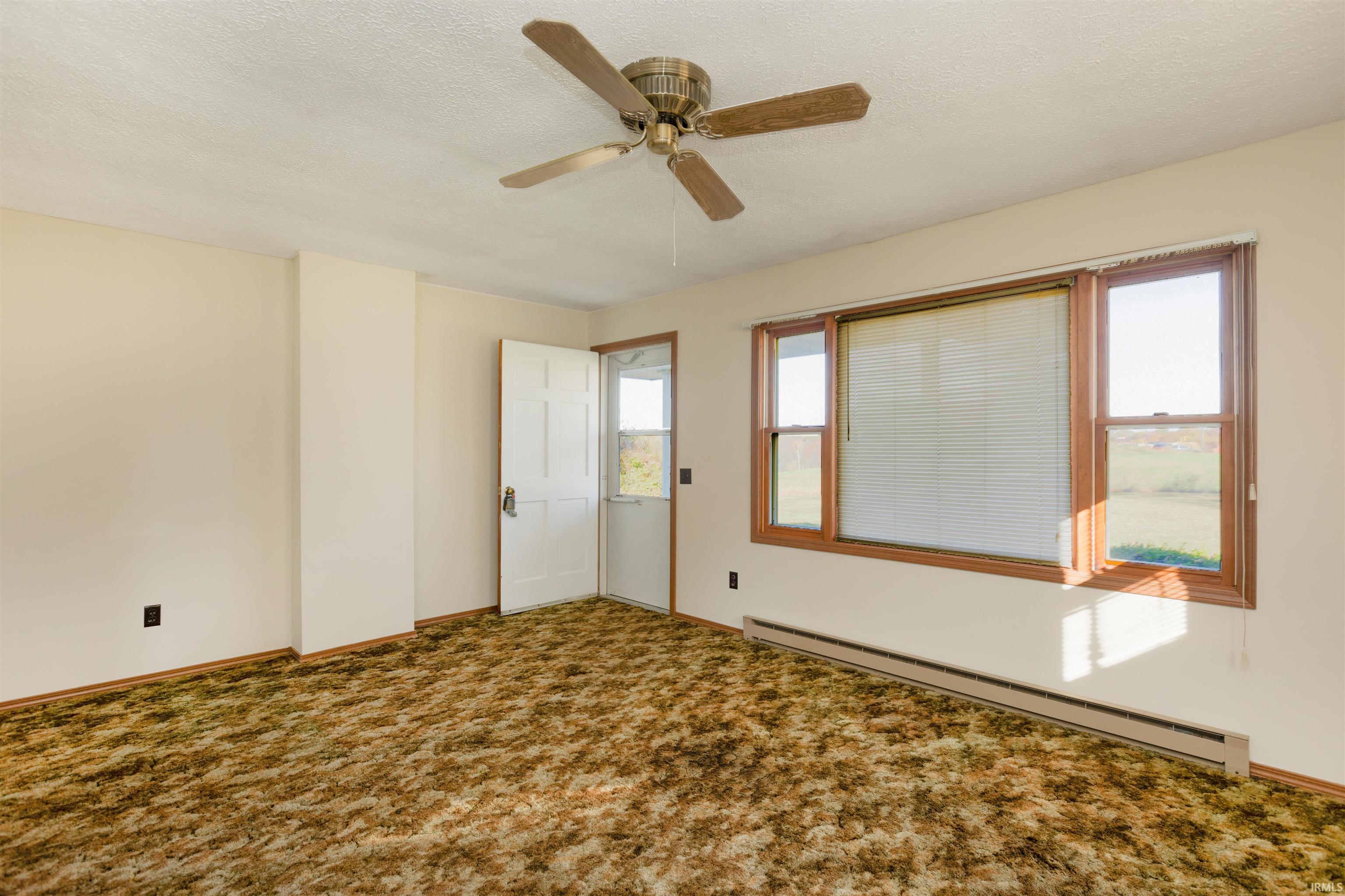 1721 Old Vincennes Road Mitchell, IN 47446 - Photo 11 of 36 Gallery Image 11